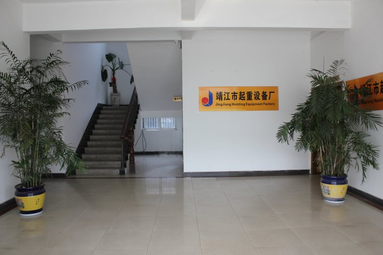 靖起承接各類(lèi)規(guī)格起重機(jī)的定制服務(wù)！