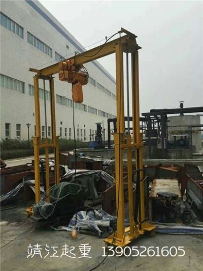 起重機也能屈能伸？？？