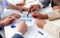 如何解決企業(yè)績效考核中的人情現(xiàn)象？