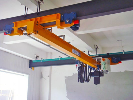 單梁起重機如何去保養(yǎng)減速機 單梁起重機如何去保養(yǎng)減速機