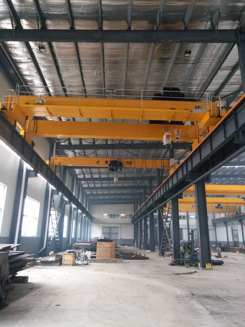 怎么安全正確的安裝橋式起重機(jī)？