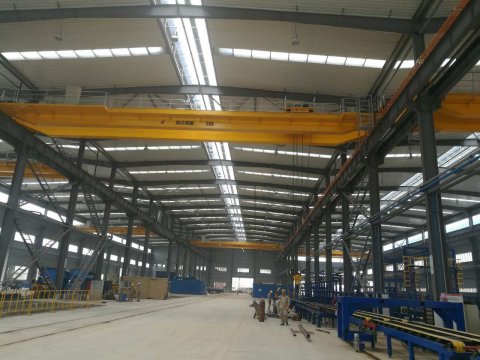 到雙梁起重機(jī)的世界，看看它是不是你想要的起重機(jī)？【靖江起重】