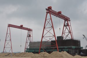 花架式龍門吊設(shè)備以及配件有哪些良好的特點呢？