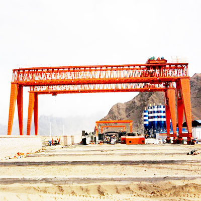 橋梁建筑用門式起重機安全操作規(guī)范