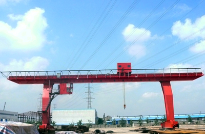 【靖起】門(mén)式起重機(jī)的PLC控制自動(dòng)糾偏