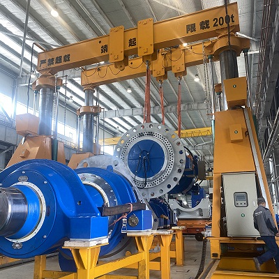 靖起液壓門式起重機(jī)鋼結(jié)構(gòu)的焊接設(shè)計工藝