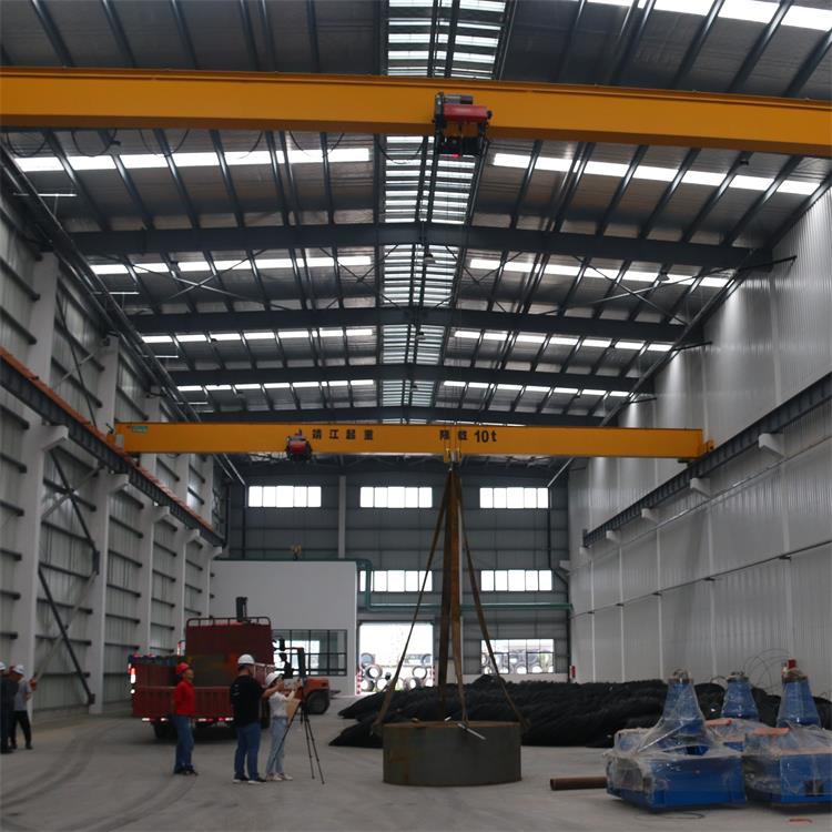 歐式起重機有著怎樣吸引人的特點及功能？