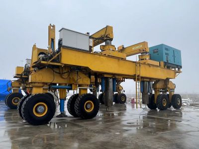 液壓龍門(mén)吊為何能在多行業(yè)廣泛應(yīng)用？