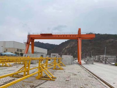 雙梁龍門吊的重要計(jì)算主要包括哪幾個方面？