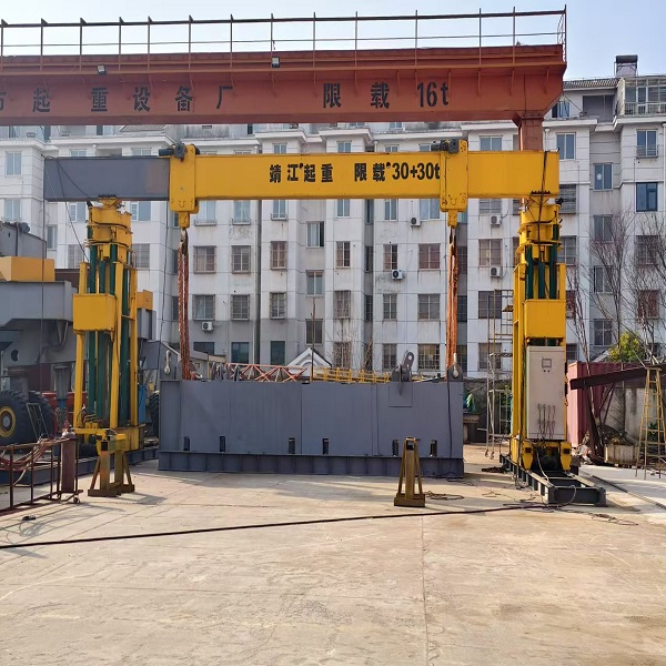 液壓龍門吊的非標(biāo)定制主要包括哪些內(nèi)容？