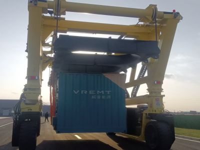 非標(biāo)定制跨運車的優(yōu)勢有哪些？